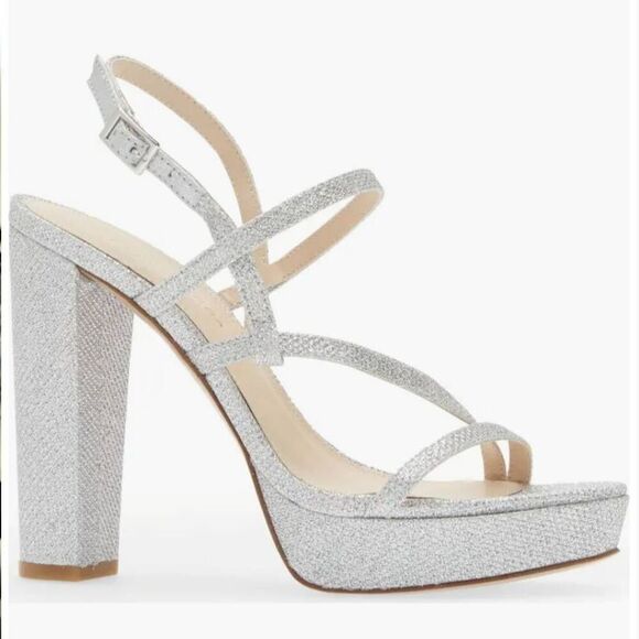 NWT Pelle Moda Women's 10M Patsi Silver Platform Sandals - Picture 3 of 5